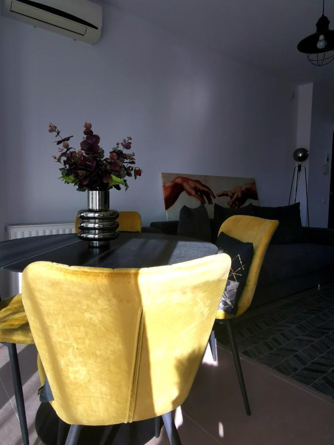 Caraway Apartment Oradea Exterior photo